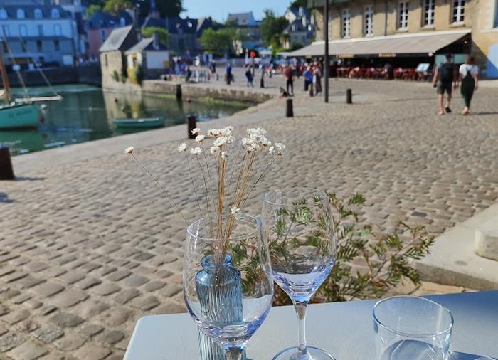 La Boissonnerie Place St Sauveur port de St Goustan Auray