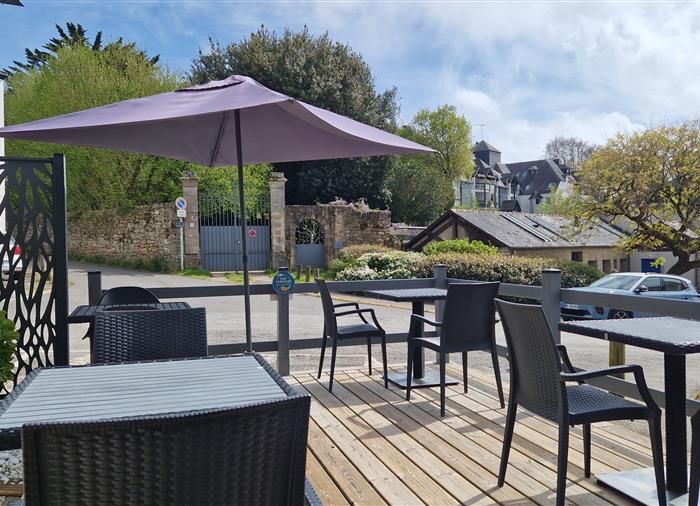 Bar et terrasse réservées aux clients de l'hôtel, Golfe du Morbihan